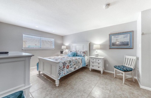 Corpus Christi House | Compass Condos