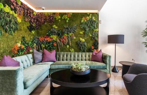 La Brea Hotel | Compass Luxury Living