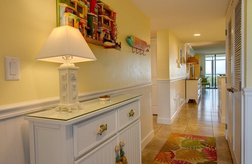 Sanibel Condo | Compass Point 141: Exquisite 2 BR + Den Stunning Views & UV Air Purification!