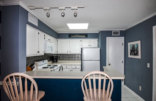 Murrells Inlet Condo | Compass Rose 41 | Oceanfront Condo, South of Garden City Pier
