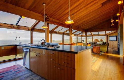 Sea Ranch House | Compass Rose