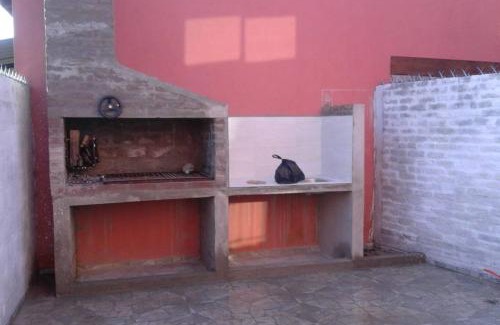 Real de San Carlos House | Completa casa en Colonia para 6 personas
