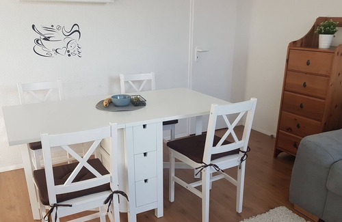 Volmerswerth House | Complete apartment in Dusseldorf: 45m ² underground close to A4