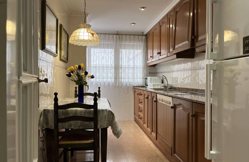 Monovar Apartment | Complete Apartment with covered Parking, Wif and 2 Smart Tv