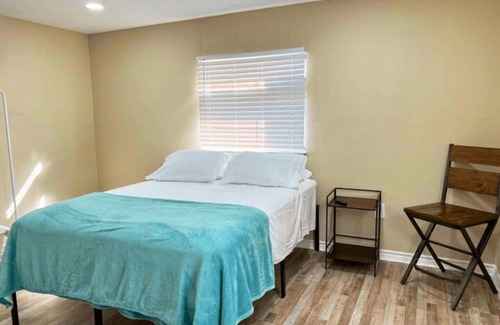 Port Arthur House | Complete Guesthouse Experience in Port Arthur, Texas, USA