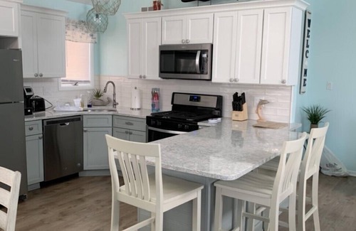 Sea Isle City House | Completely Remodeled and Centrally Located!