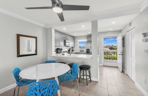 Marco Island Condo | Completely Remodeled 2 Bed 2 Bath I Block Away From Free Beach Access