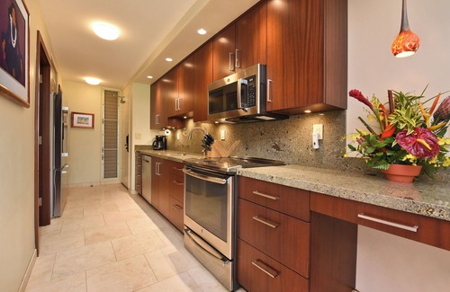 Kaanapali Condo | COMPLETELY REMODELED: HIGHLY UPGRADED!