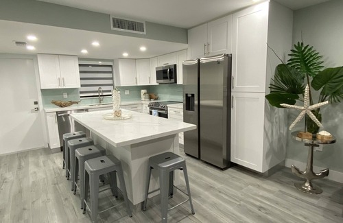 Key Largo House | Completely Remodeled 3/3 in the heart of Key Largo (Oceanside)