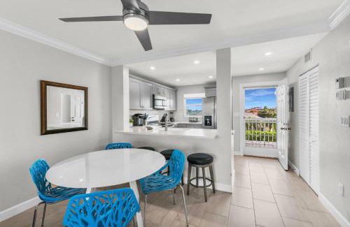 Marco Island House | Completely Remodeled I Block Away From Free Beach Access