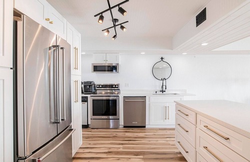 Dauphin Island Condo | Completely Renovated Modern Condo On the Water Sandcastle 6A