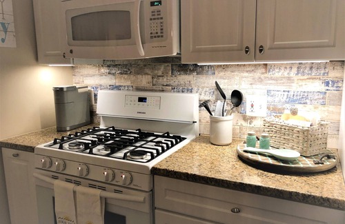 Bethany Beach Condo | Completely Renovated, Secluded Lake View Condo in Sea Colony!