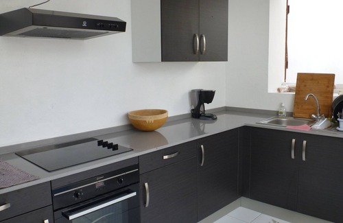 Saint-Pierre Apartment | Completely renovated Creole house: a haven of peace in the heart of Saint-Pierre