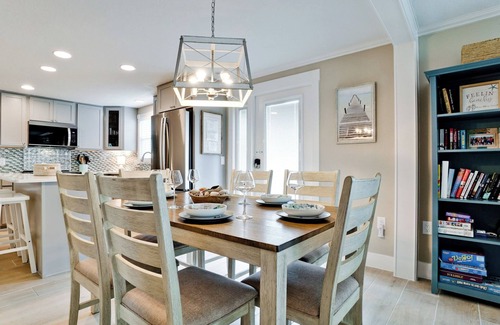 Holmes Beach House | Completely Renovated Post Hurricanes w/heated pool, 5 min walk to beach