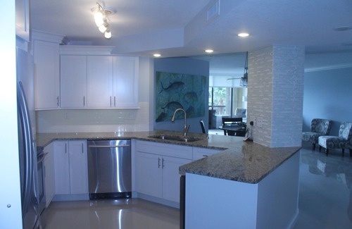 Hutchinson Island South Condo | Completely Renovated Oceanfront Condo