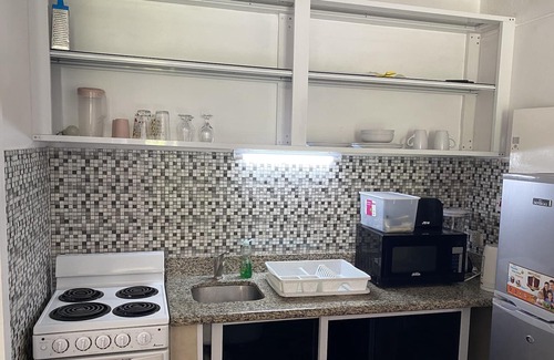 Ocho Rios Resort | Complimentary Wine At Fishermans Point Resort