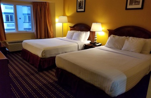 Owosso Hotel | Comstock Inn & Conference Center