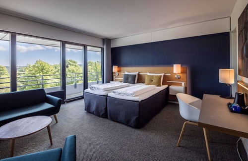 Aalborg Midtby Hotel | Comwell Hvide Hus Aalborg, Dolce by Wyndham
