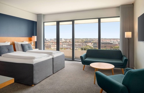 Aalborg Midtby Hotel | Comwell Hvide Hus Aalborg, Dolce by Wyndham