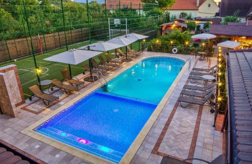 Vladeni Resort | Conacul Ambient