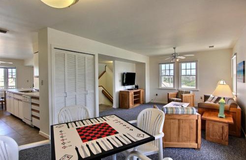 Buxton House | Conch & Crane