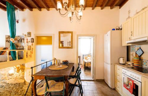 South Rhodes House | Conchiglia Village House