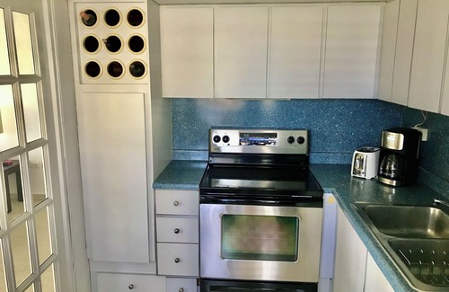 Condado Apartment | Condado BEACH Next2Hotels/Bars/Restaurants/PrivParking few steps from the beach
