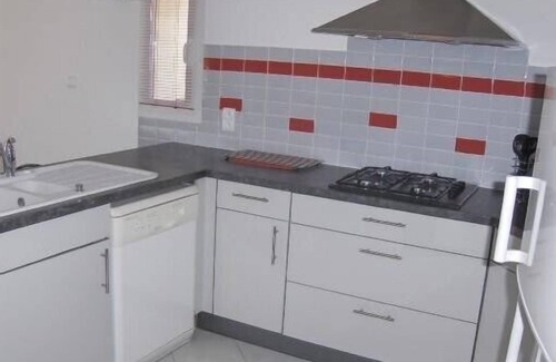 Pujaut Apartment | Conditioned apartment excellent condition (58m²) Pujaut (30) 8km from Avignon