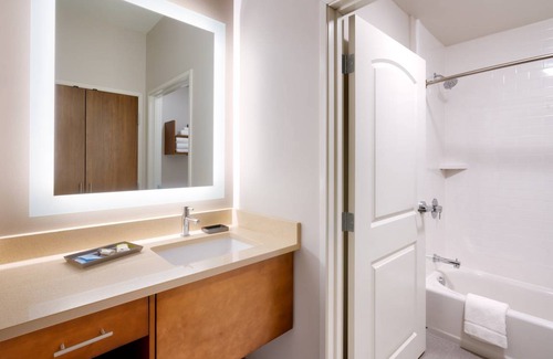Lehi Condo | Condo ∙ 1 bedroom ∙ 3 guests
