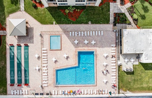 New Smyrna Beach Condo | Condo ∙ 2 bedrooms ∙ 4 guests