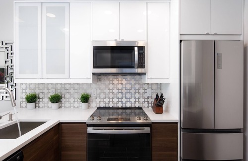 Central Naples Condo | Condo 2 Bedrooms 2 Baths Pool 6min to Beaches Downtown Restaurants Shoppingn