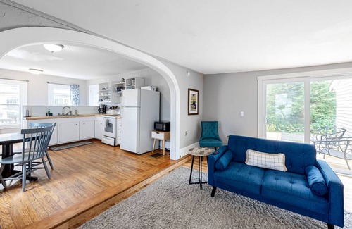Castine Condo | Condo ∙ 2 bedrooms ∙ 4 guests