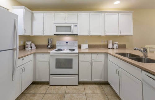 Flint Condo | Condo ∙ 2 bedrooms ∙ 6 guests