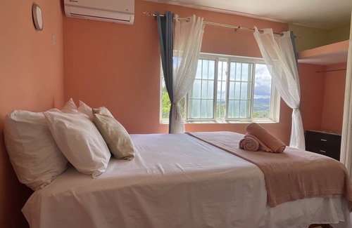 Montego Bay Condo | Condo ∙ 2 bedrooms ∙ 6 guests