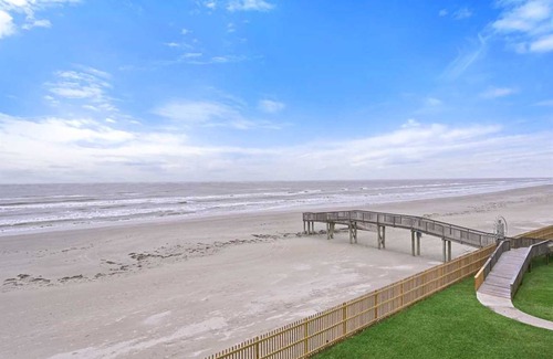 Galveston Condo | Condo ∙ 2 bedrooms ∙ 6 guests