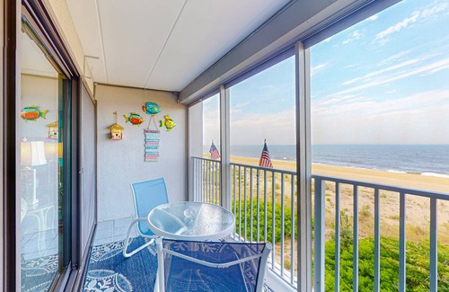 Midtown Ocean City Condo | Condo ∙ 2 bedrooms ∙ 6 guests