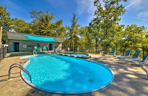 Almo Condo | Condo #24 at Lynnhurst Resort - Jet Ski Rentals On Site!