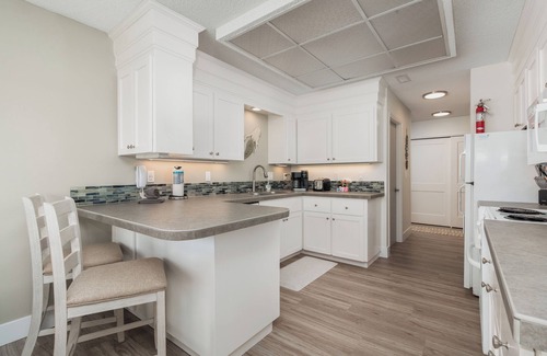 Lincoln Beach Condo | Condo #28 is VERY relaxing and the view breath taking!
