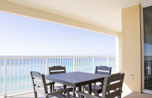 Long Beach Condo | Condo ∙ 3 bedrooms ∙ 10 guests
