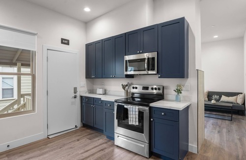 San Jose Apartment | Condo 3 @City Hall & SJSU - 2Bed, 2Baths