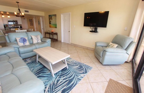 South Padre Island Condo | Condo 405-Luxury Oceanfront with Unobstructed Oceanview's on the 4th floor!