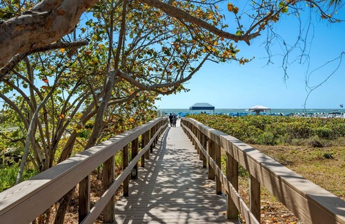 Marco Island Apartment | Condo 705 - Garden View Suite