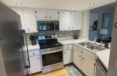 Fountain Lakes Condo | Condo in Estero near beach with free 9 hole golf and pickleball