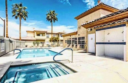 Las Vegas Condo | Condo in Las Vegas Single level home