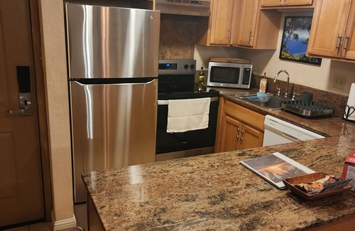 Nawiliwili Condo | Condo in Lihue, steps to Nawiliwili Harbor and Nawiliwili Bay