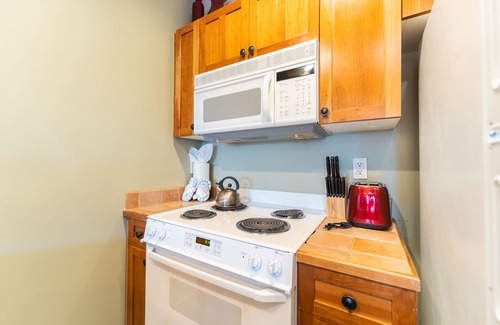 River Run Condo | Condo in River Run Only a Short Walk to Gondola, Shops and Restaurants!