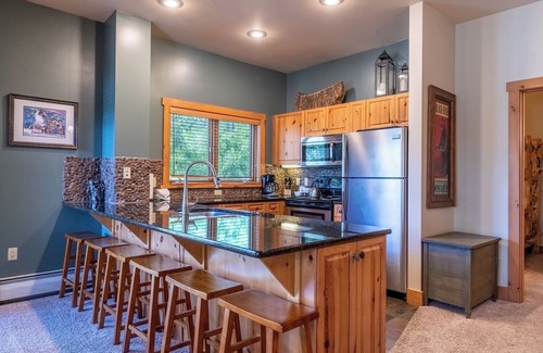River Run Condo | Condo in River Run w/Private Balcony; Short Walk to Lifts/Dining/Shopping!