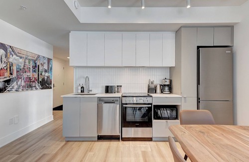 International District Apartment | Condo Le Bleury - Quartier des Spectacles