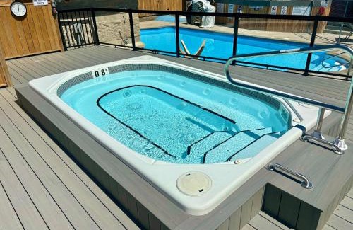 Craigleith Apartment | Condo Loft at Blue Mountain