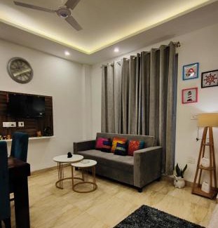 Zirakpur Apartment | CONDO MoNkEy